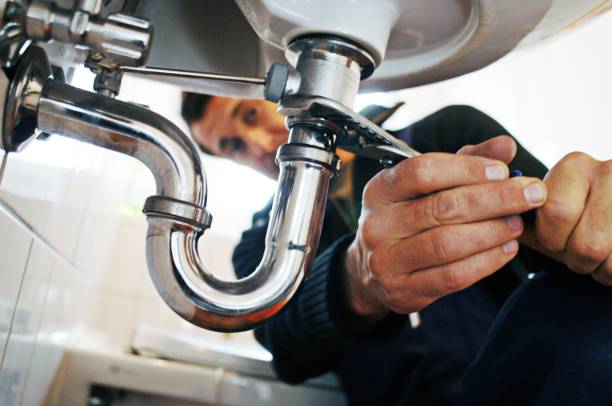 Best Emergency Plumber  in Delft Colony, CA
